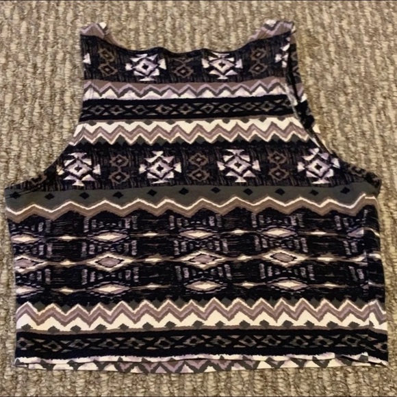 Multi-Color Printed Crop Top - Picture 3 of 5